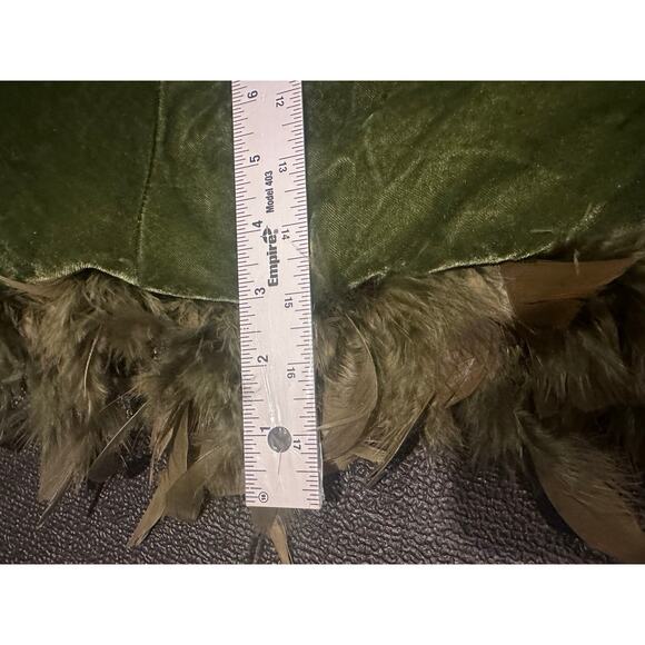 56" Luxury Velvet Silk Like Feathers Christmas Tree Skirt green Advance Concept - Picture 15 of 15